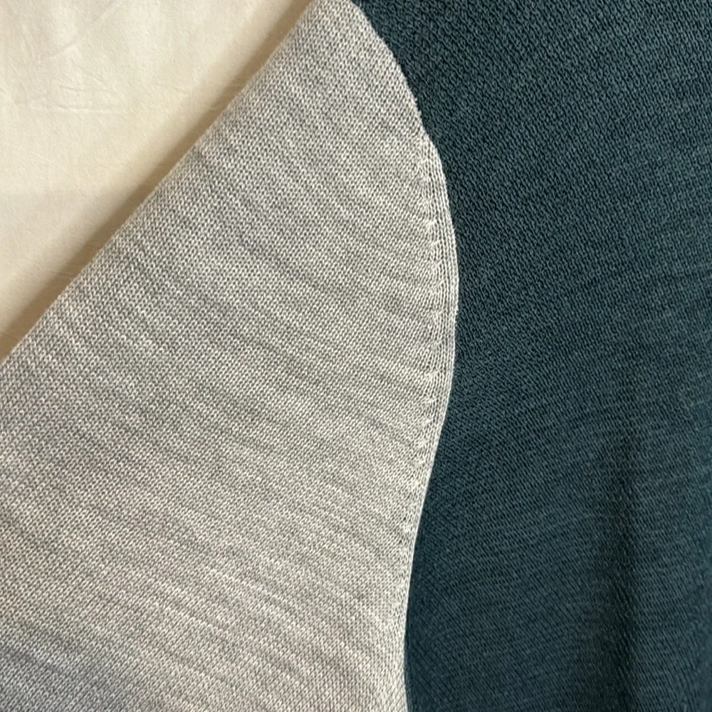 NWT Apartment 9 Men’s Green/Gray Merino Wool‎ Blend Crewneck Sweater in Size XL